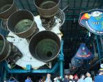 forlystelsesparker-i-orlando-kennedy-space-center-saturn-apollo-v